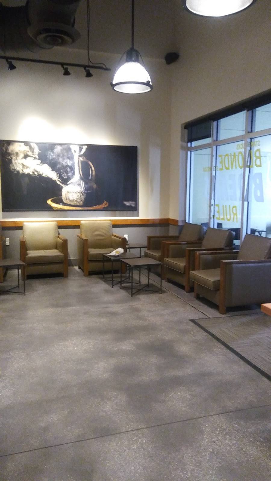 Starbucks | cafe | 10725 International Dr #110, Orlando, FL 32821, USA | 4072486546 OR +1 407-248-6546