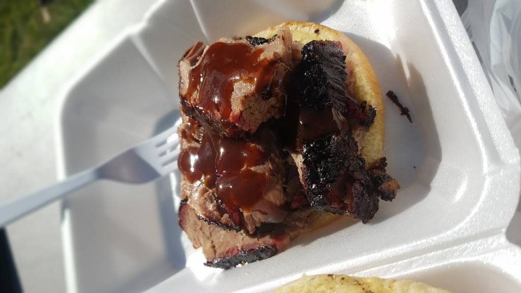 Gabis Smoke Shack | meal takeaway | 226 Rockingham Rd, Londonderry, NH 03053, USA | 6034042178 OR +1 603-404-2178