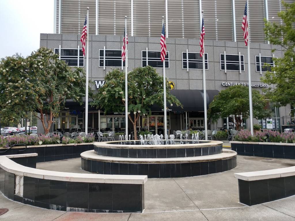 World of Beer | restaurant | 4208 Six Forks Rd Ste 150, Raleigh, NC 27609, USA | 9197849261 OR +1 919-784-9261