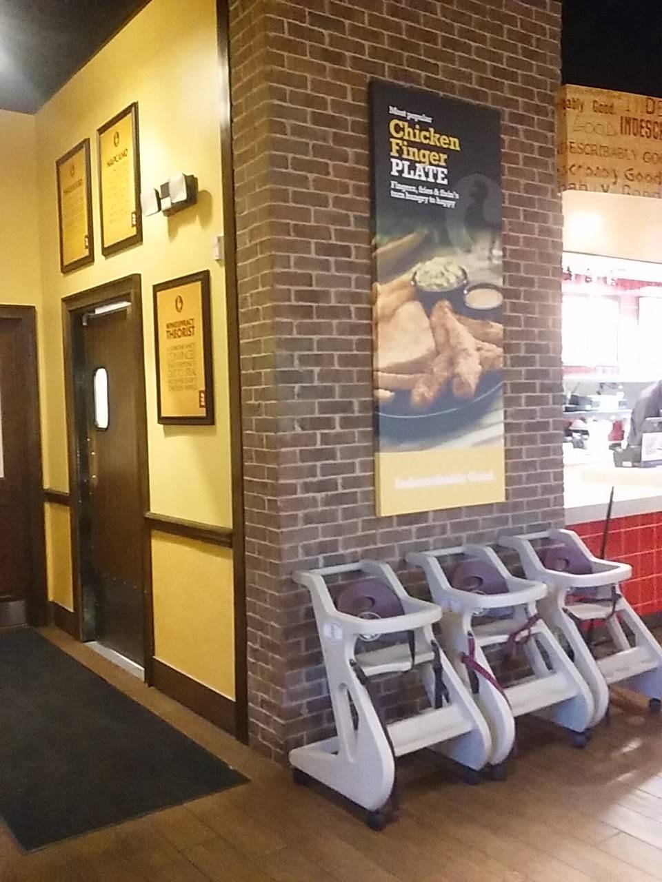 Zaxbys Chicken Fingers & Buffalo Wings | restaurant | 107 Tobacco Rd, Wallace, NC 28466, USA | 9105520151 OR +1 910-552-0151