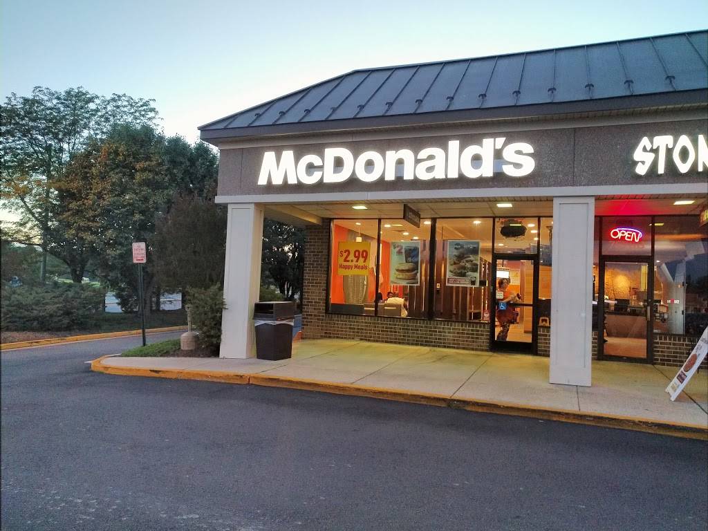 McDonalds | cafe | 7580 Telegraph Rd, Alexandria, VA 22315, USA | 7039224724 OR +1 703-922-4724