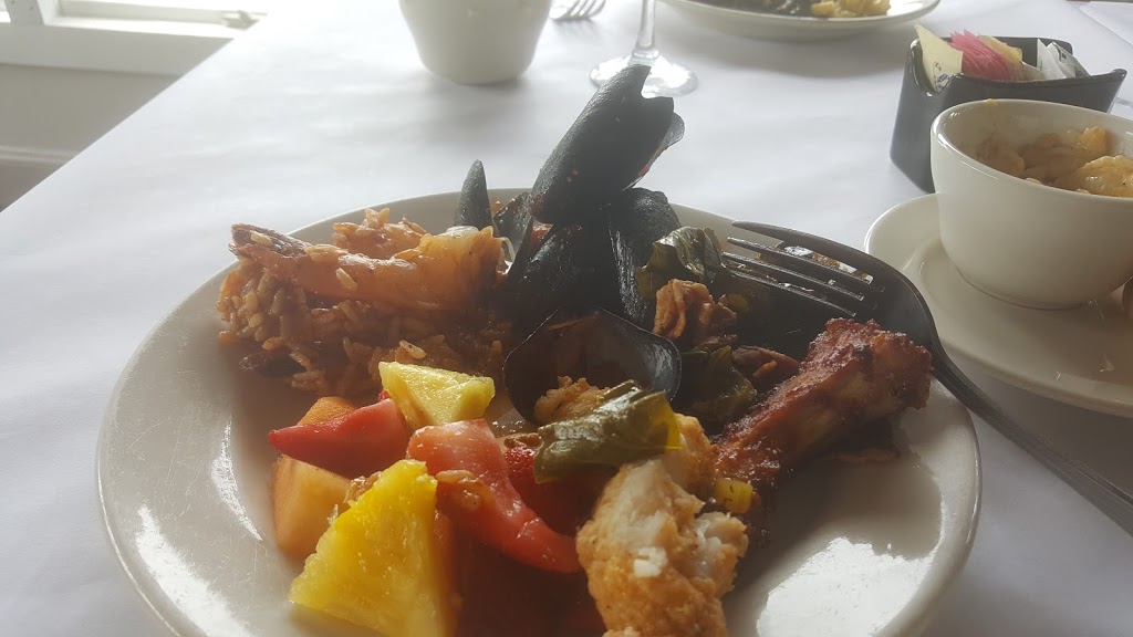 Lolas | restaurant | 15 Island Inn Rd, Oak Bluffs, MA 02557, USA | 5086936093 OR +1 508-693-6093