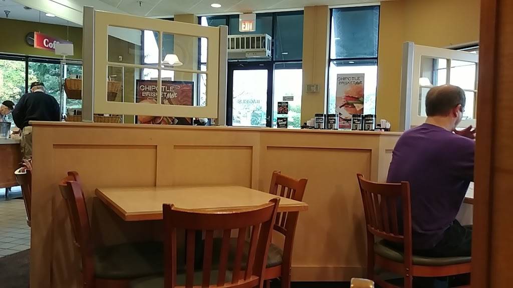 Brueggers Bagels | bakery | 4000 Annapolis Ln N Suite 109, Plymouth, MN 55447, USA | 7635539893 OR +1 763-553-9893