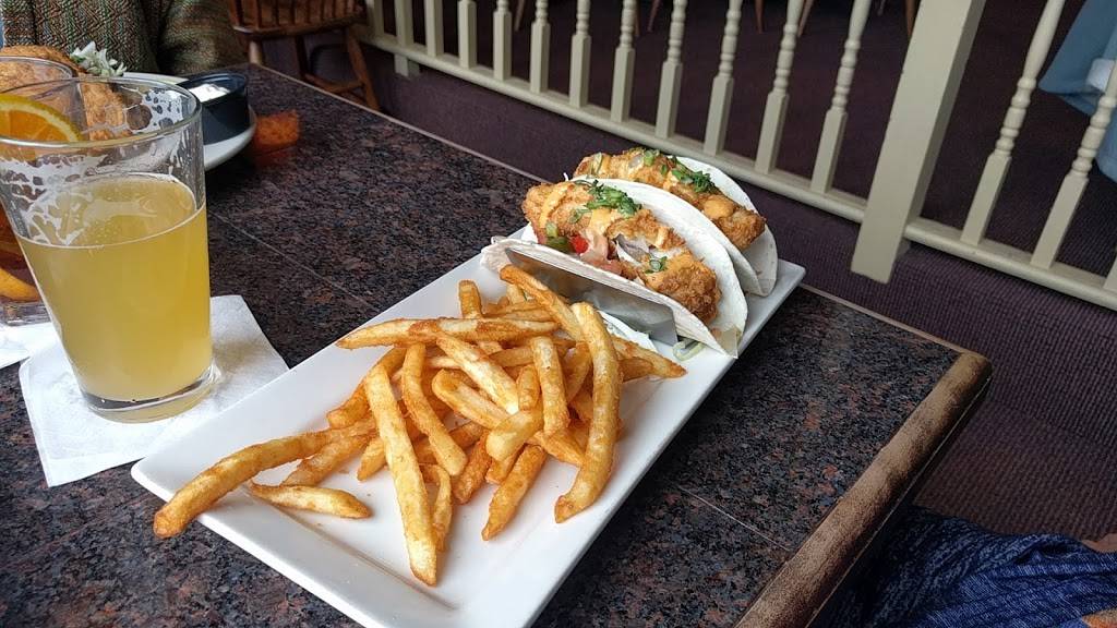 Walters Basin | restaurant | 859 US-3, Holderness, NH 03245, USA | 6039684412 OR +1 603-968-4412