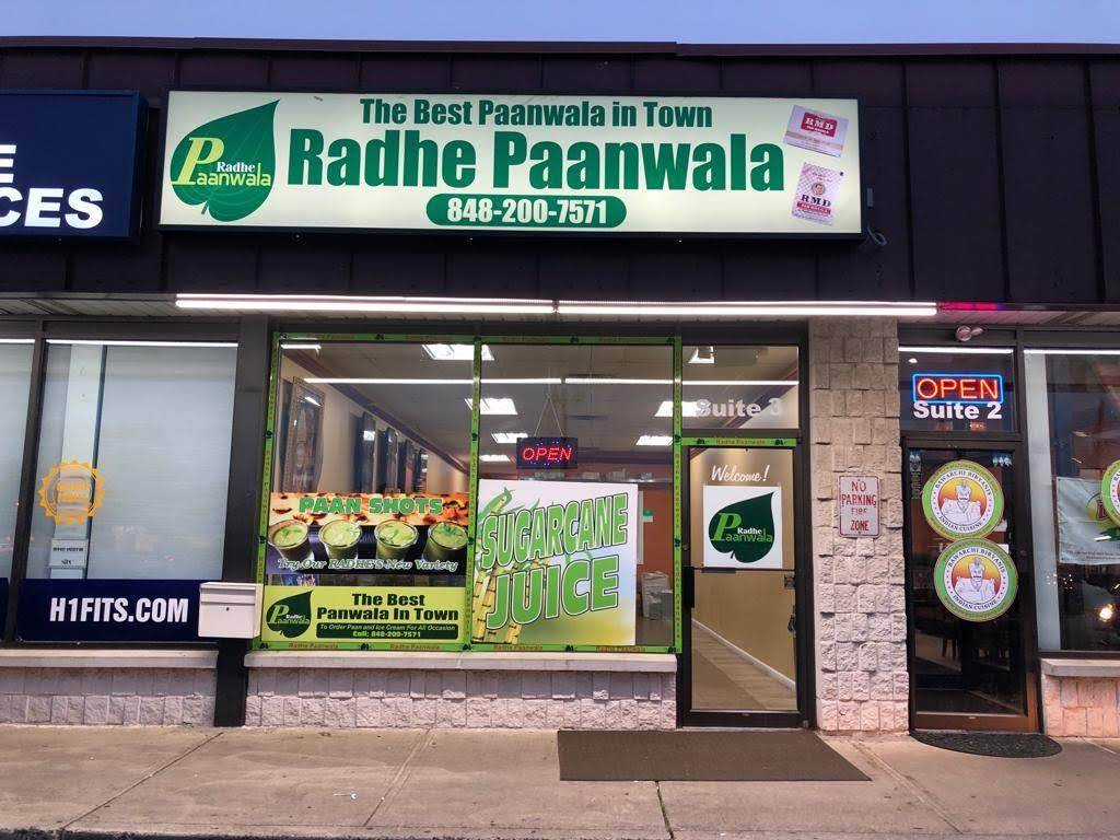 Radhe Paanwala | restaurant | 1700 Oak Tree Rd, Edison, NJ 08820, USA | 8482007571 OR +1 848-200-7571