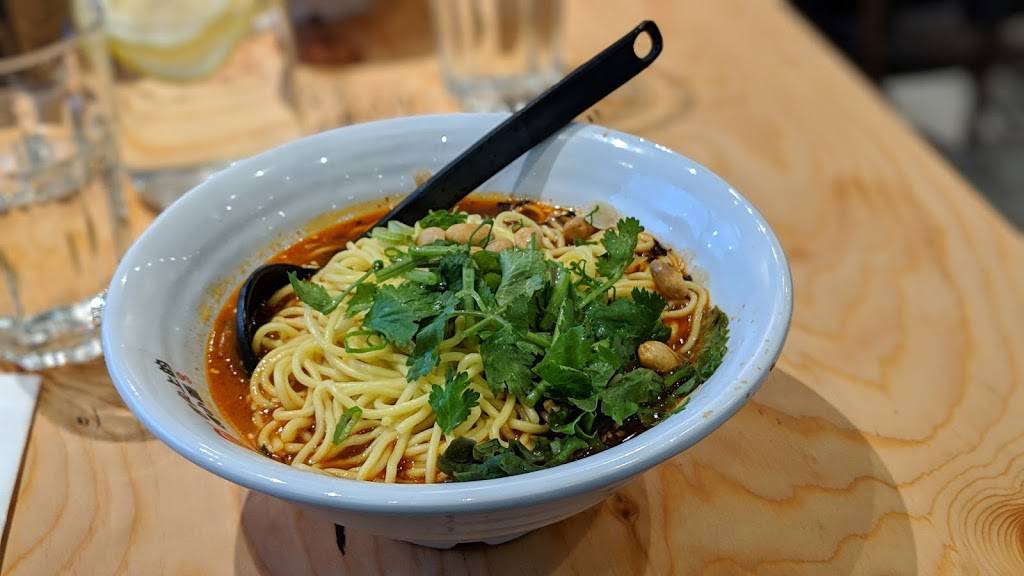 Hey Noodles 嘿小面 | restaurant | 5460 Hwy 7, Markham, ON L3P 1B7, Canada | 9052098666 OR +1 905-209-8666