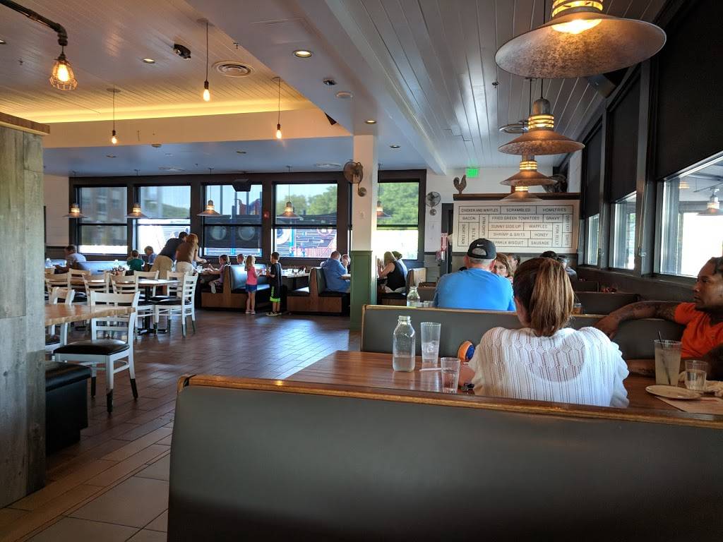 Iron Rooster - Hunt Valley | restaurant | 50 Shawan Rd, Cockeysville, MD 21030, USA | 4107855764 OR +1 410-785-5764