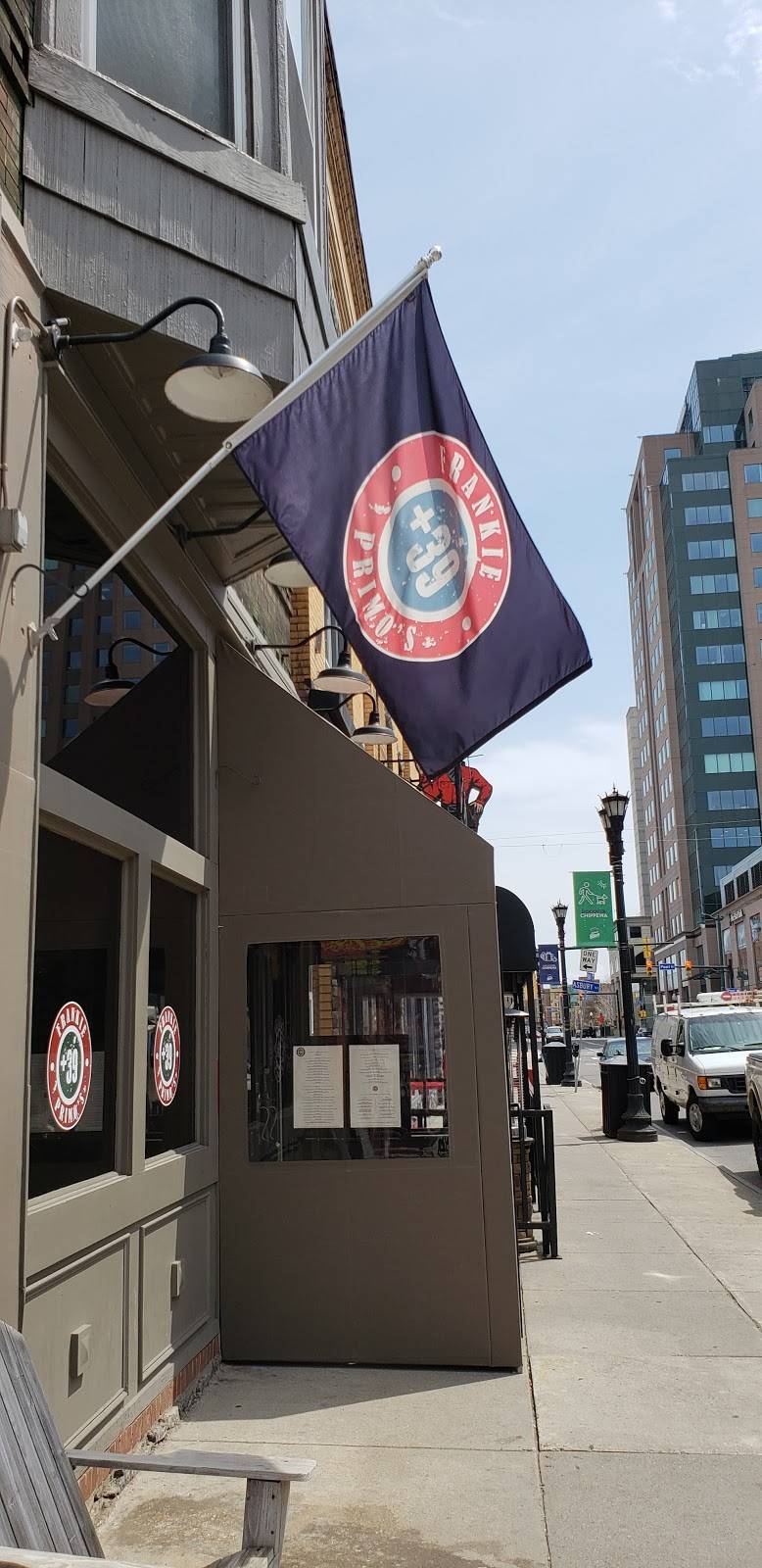 Frankie Primos | restaurant | 51 W Chippewa St, Buffalo, NY 14202, USA | 7168553739 OR +1 716-855-3739