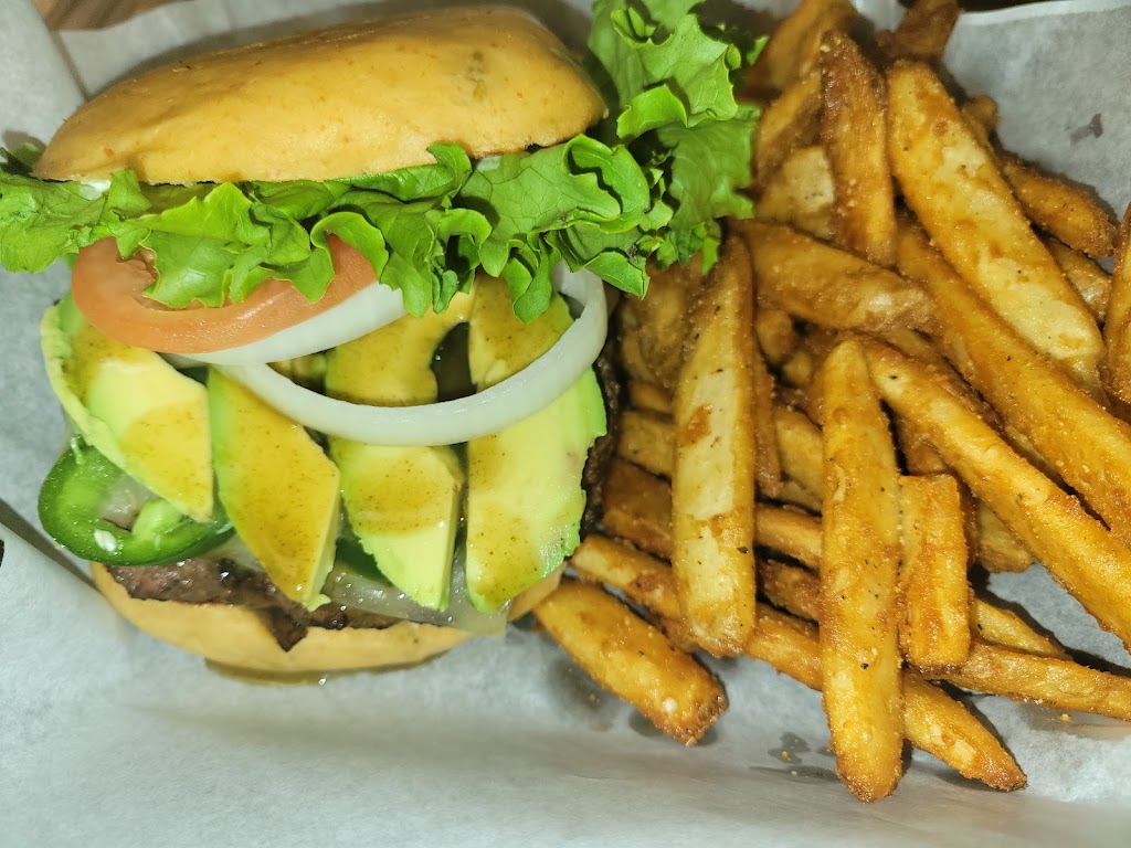 The Backyard Grill @ Craft Beer Cellar | restaurant | 907 Franklin St, Houston, TX 77002, USA | 2818979200 OR +1 281-897-9200