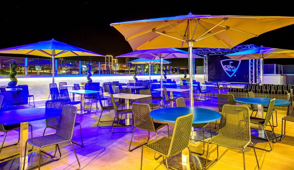 Topgolf | restaurant | 2201 E 4th St, Fort Worth, TX 76102, USA | 8173494002 OR +1 817-349-4002