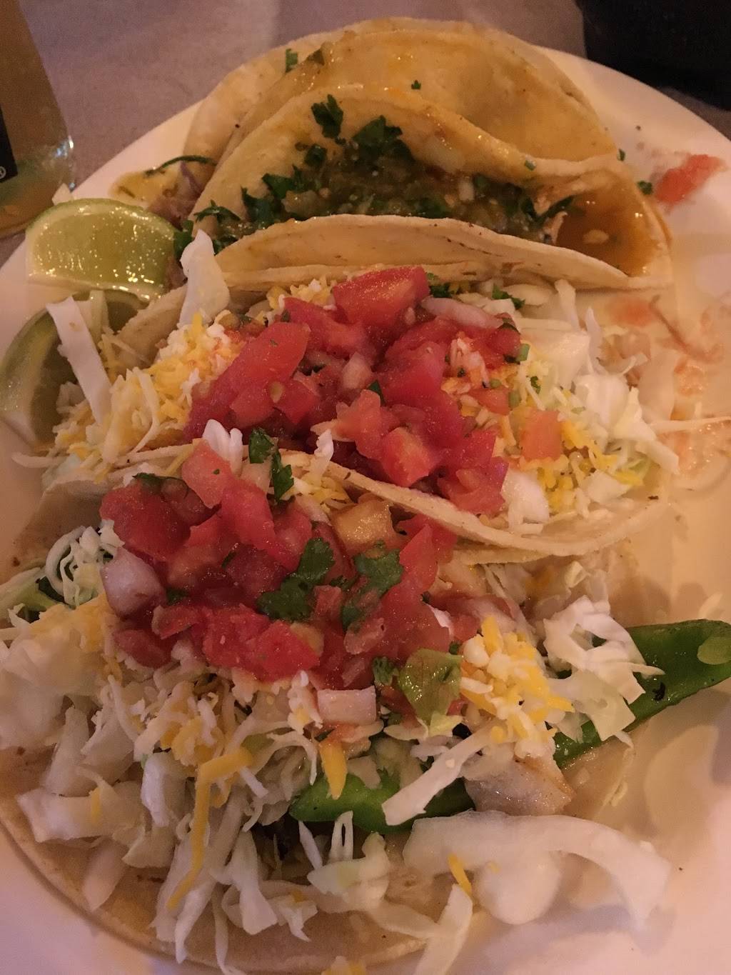 El Jefe Cafe | restaurant | 106 E Escalones, San Clemente, CA 92672, USA | 9494924010 OR +1 949-492-4010