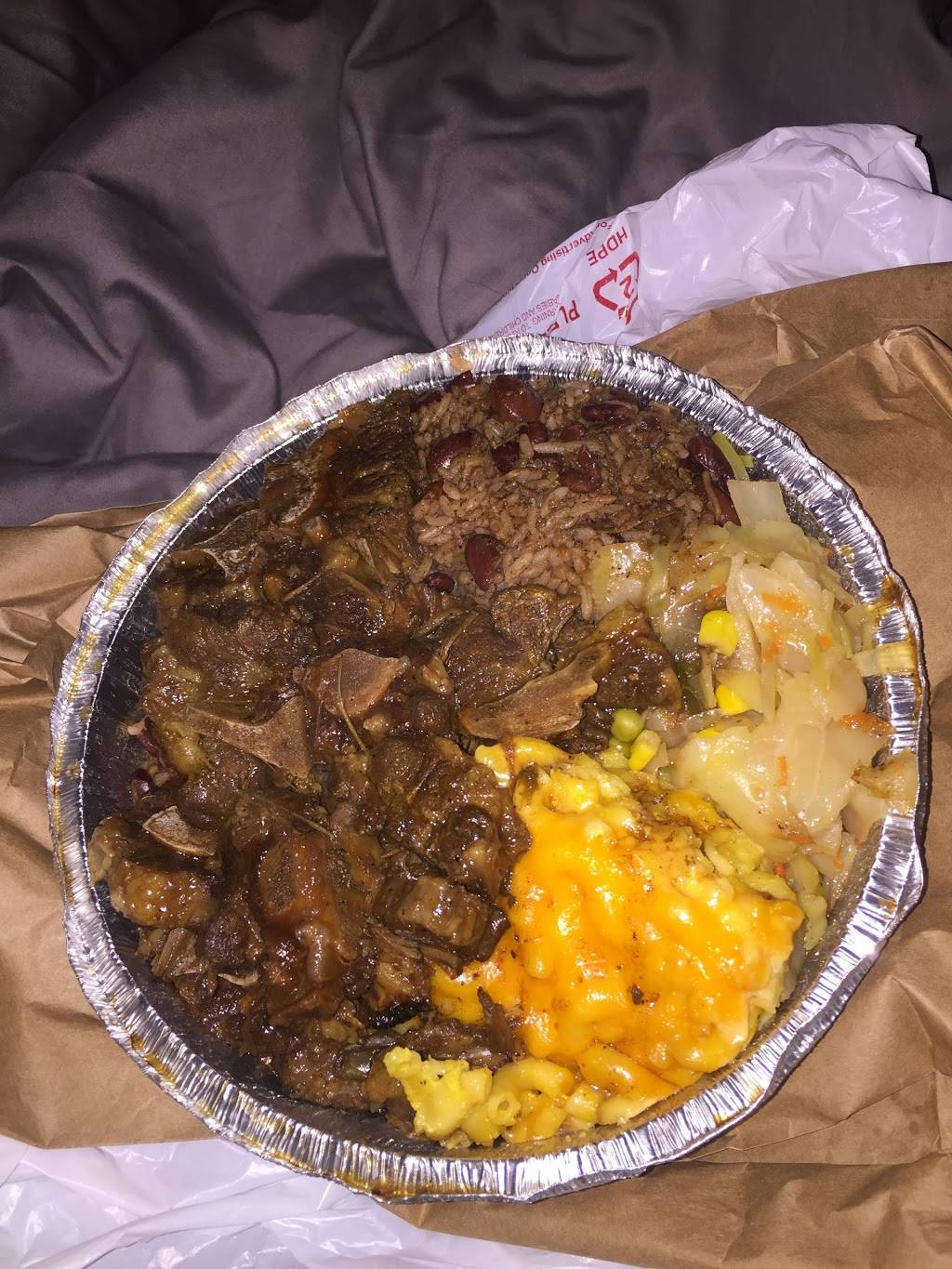 Mikes Caribbean Take Out | restaurant | 624 Morris Ave, Bronx, NY 10451, USA | 3475900333 OR +1 347-590-0333