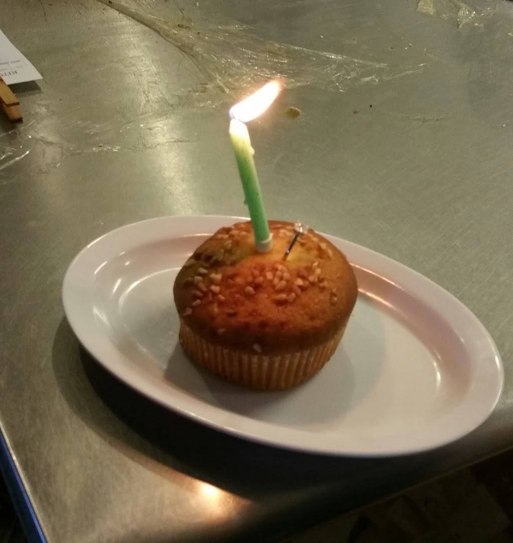 Ginza Restaurant | restaurant | 901 W Dekalb St, Camden, SC 29020, USA | 8034258725 OR +1 803-425-8725