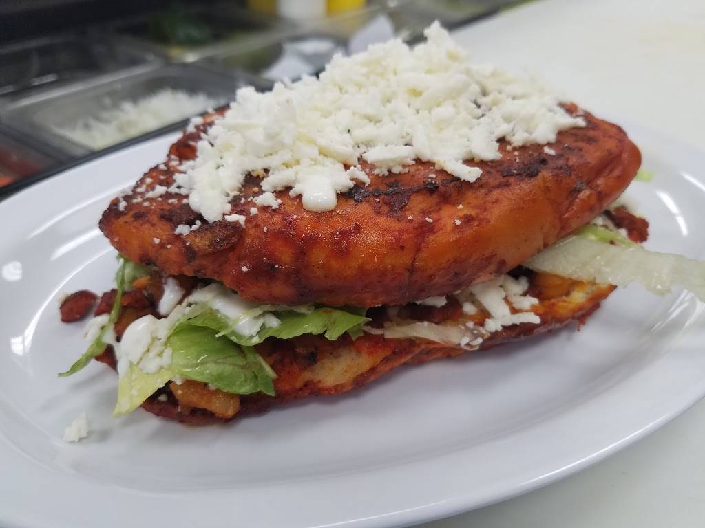 Antojitos Mexicanos Victoria -Restaurante | restaurant | 5025 N Tryon St suite 104, Charlotte, NC 28213, USA | 7049190627 OR +1 704-919-0627