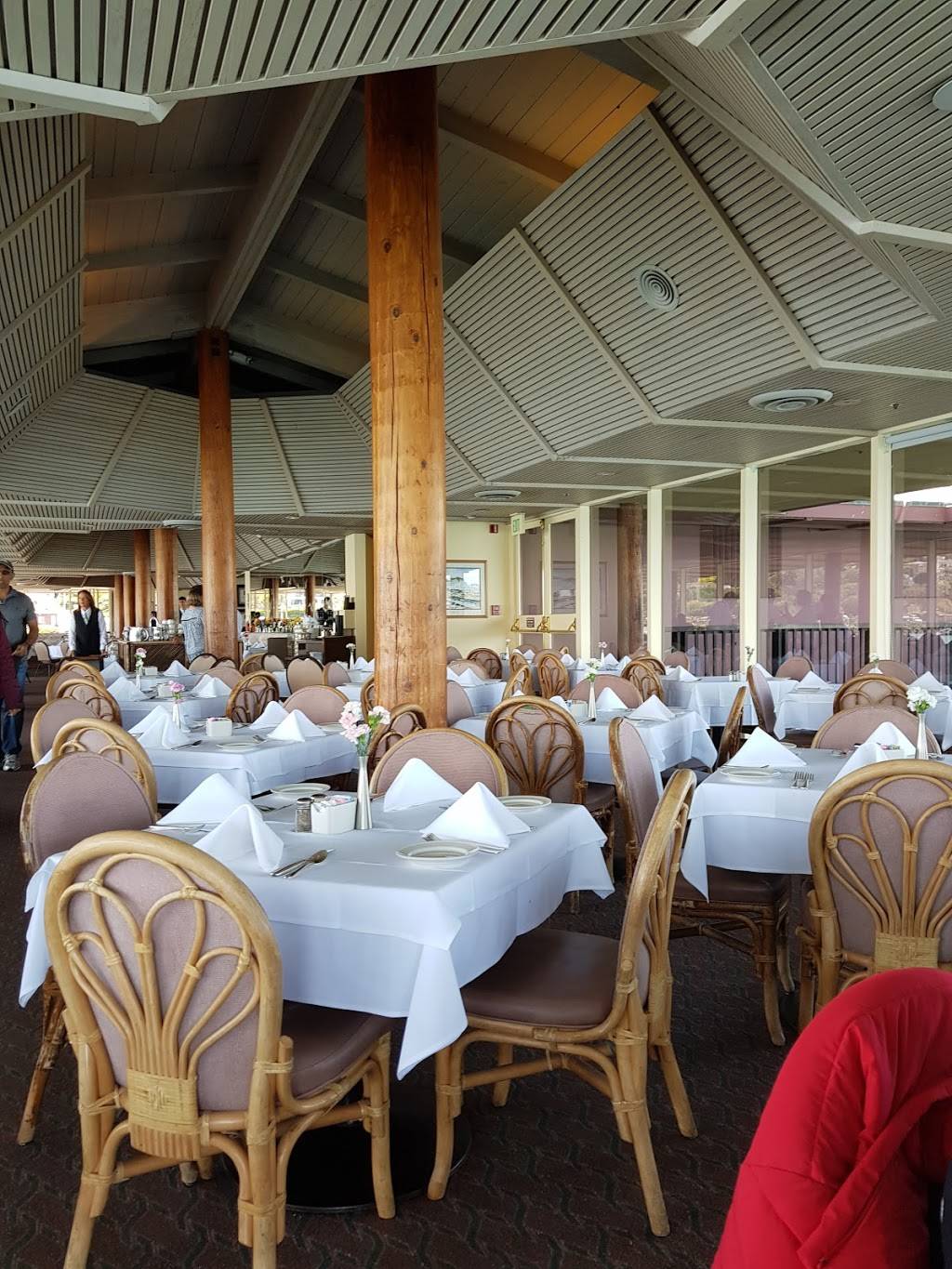 The Spinnaker | restaurant | 100 Spinnaker Dr, Sausalito, CA 94965, USA | 4153321500 OR +1 415-332-1500