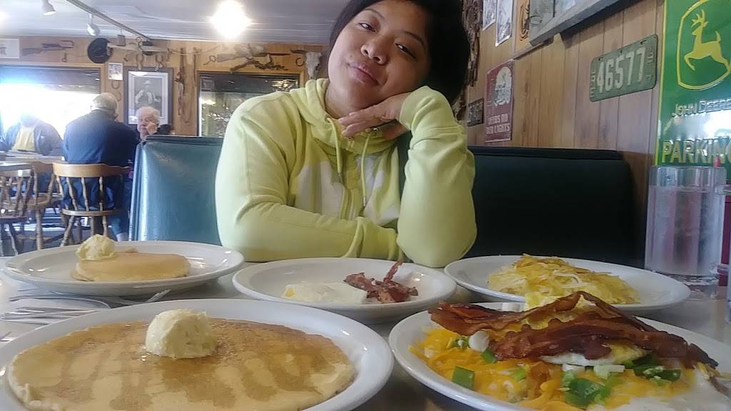 Tommys Restaurant | restaurant | 1947 NE, OR-99W, McMinnville, OR 97128, USA | 5034724424 OR +1 503-472-4424