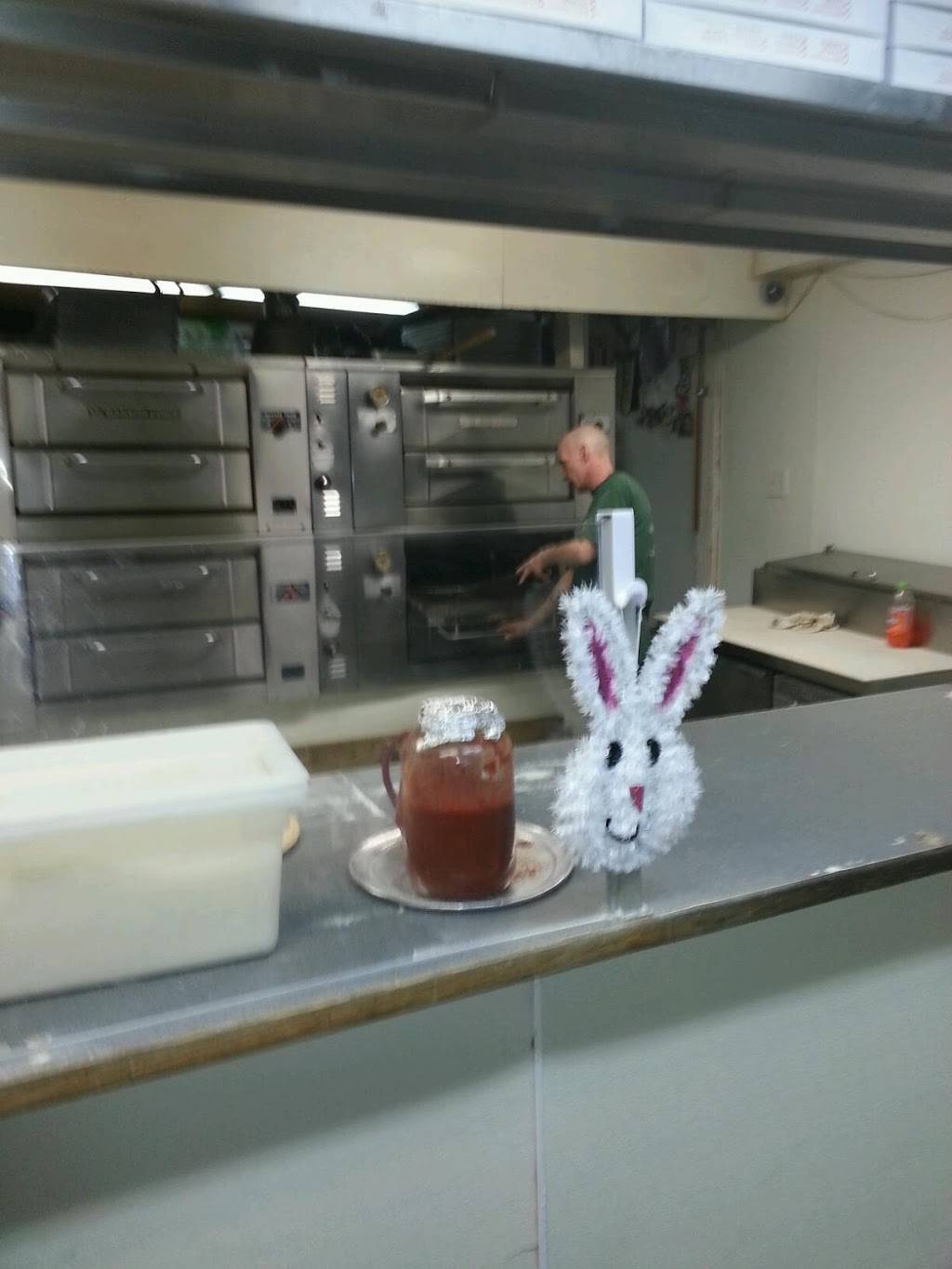 Alexs Pizzeria | restaurant | 400 Leverington Ave, Philadelphia, PA 19128, USA | 2154836162 OR +1 215-483-6162