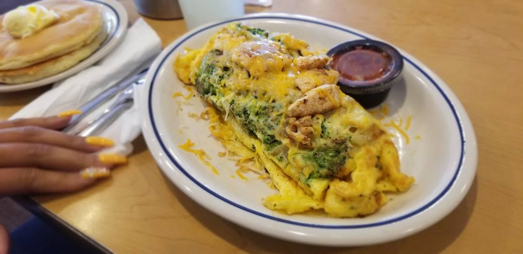 IHOP | restaurant | 9003 Central Ave, Capitol Heights, MD 20743, USA | 3013249003 OR +1 301-324-9003