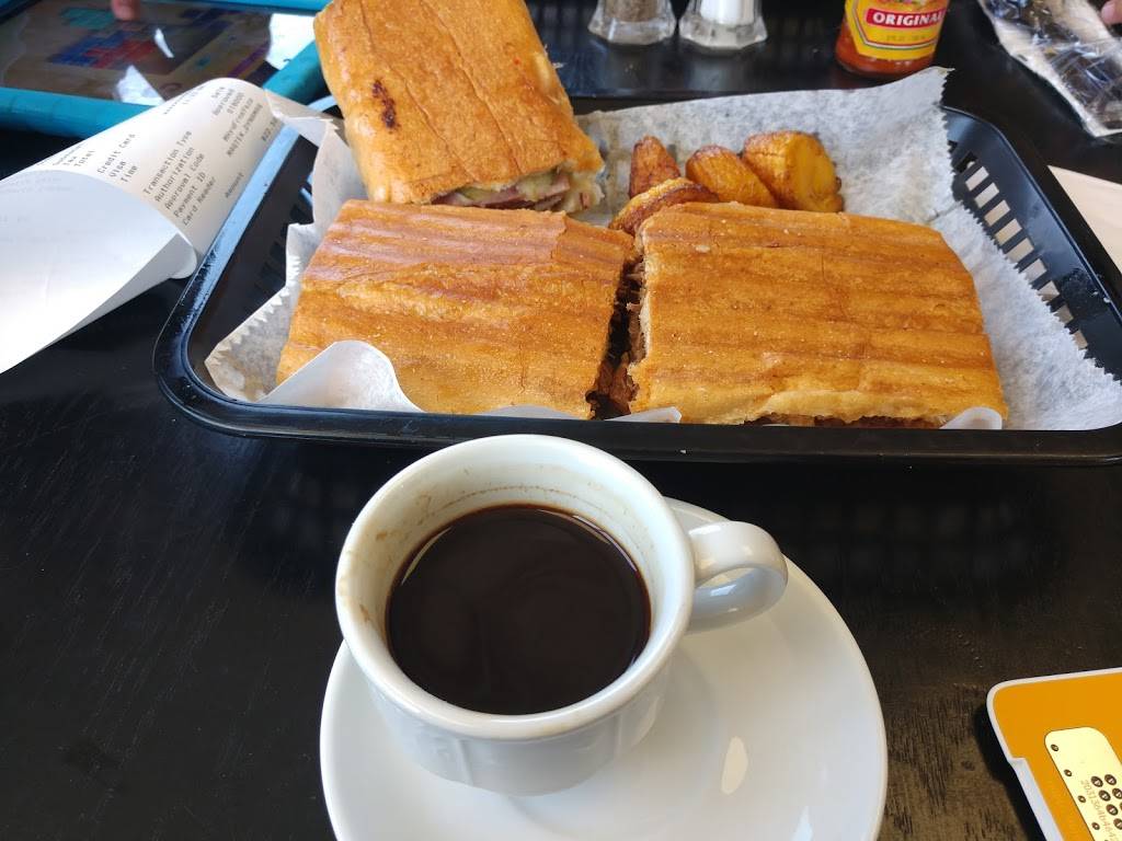 Taste of Havana Cafe | restaurant | 6300 W 79th St, Burbank, IL 60459, USA | 7085997333 OR +1 708-599-7333