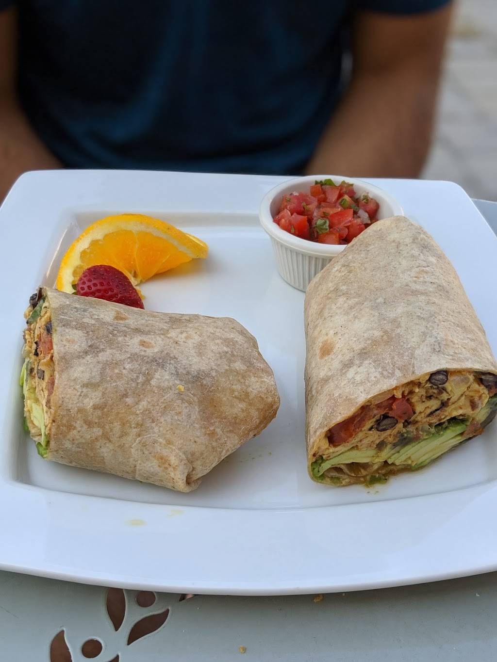 La Vie En Rose Bakery Cafe | cafe | 10 W Prospect St, Waldwick, NJ 07463, USA | 2016528880 OR +1 201-652-8880