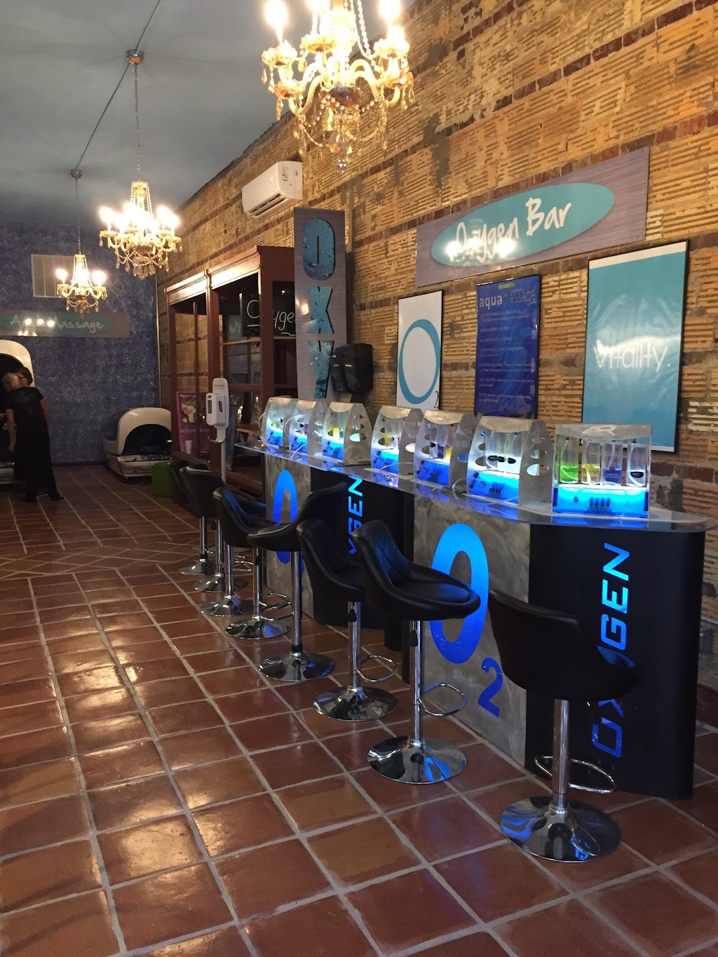 Oxy-Zen Coffee & Wine Bar | cafe | 328 Central Ave, Hot Springs National Park, AR 71901, USA | 5016232777 OR +1 501-623-2777