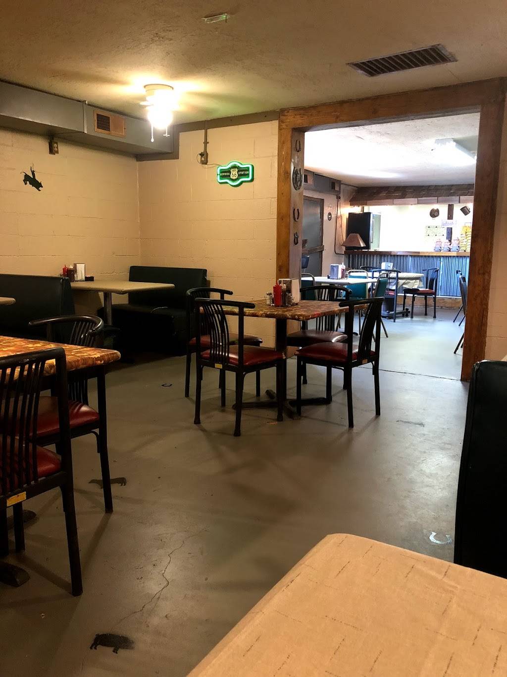 Boom Town BBQ | restaurant | 19600 S 353rd W Ave, Bristow, OK 74010, USA | 9187307396 OR +1 918-730-7396