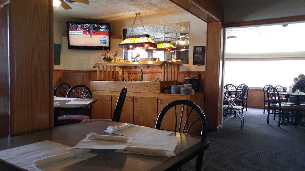 Romans IV Restaurant & Lounge | restaurant | 1409 Hubbard Rd, Madison, OH 44057, USA | 4404287272 OR +1 440-428-7272