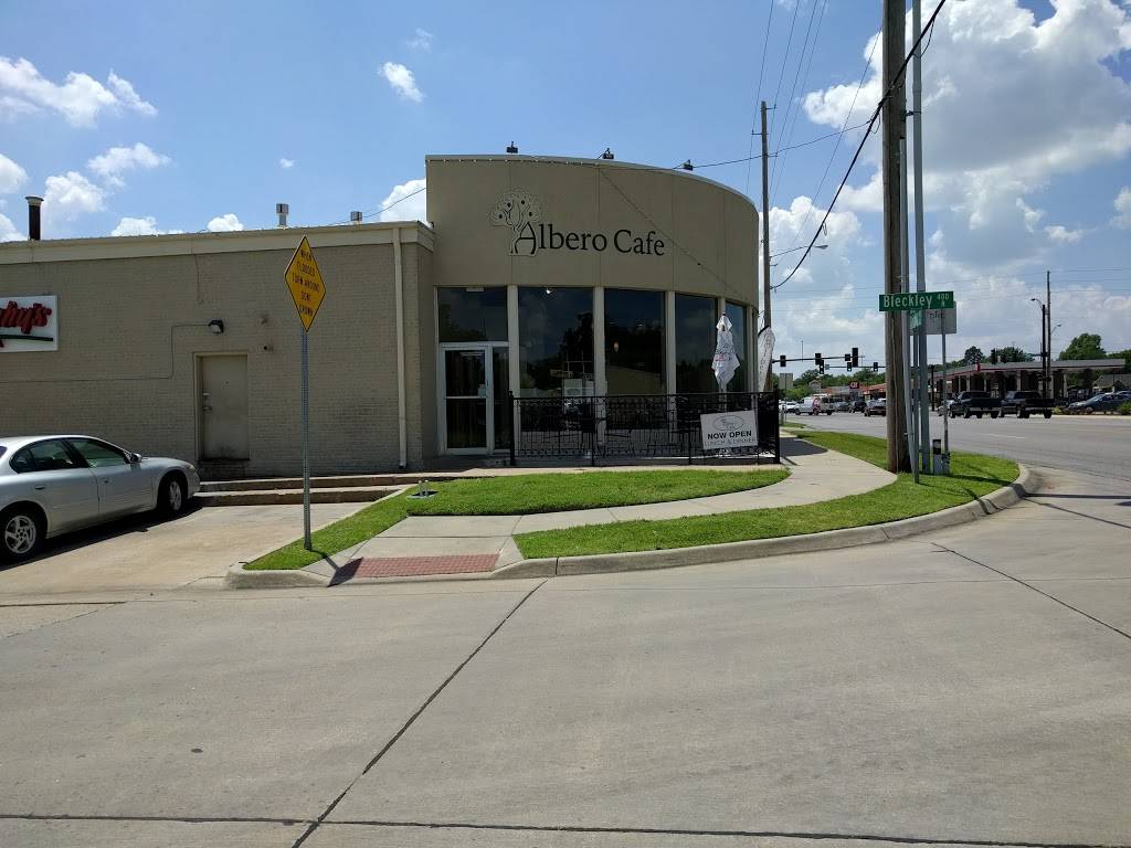 Albero Cafe | restaurant | 4811 E Central Ave, Wichita, KS 67208, USA | 3162609667 OR +1 316-260-9667