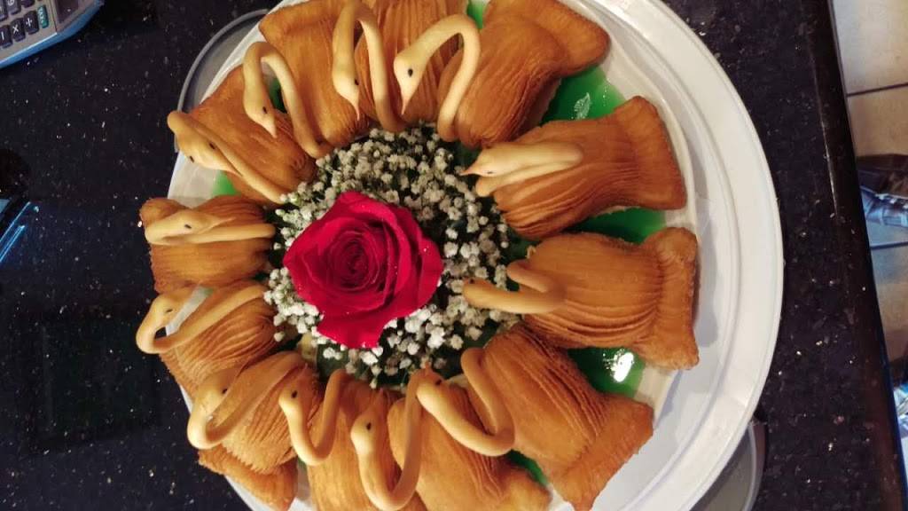 Golden Pavilion Restaurant | restaurant | 201 US-1, Jupiter, FL 33477, USA | 5617477470 OR +1 561-747-7470