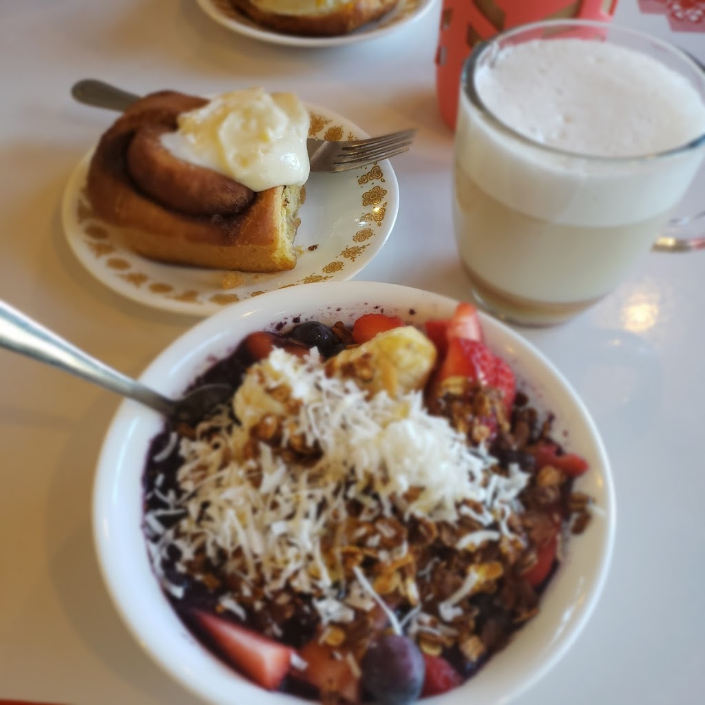 Sippers Coffeehouse | cafe | 7643 Gate Pkwy N, Jacksonville, FL 32256, USA | 9049280048 OR +1 904-928-0048