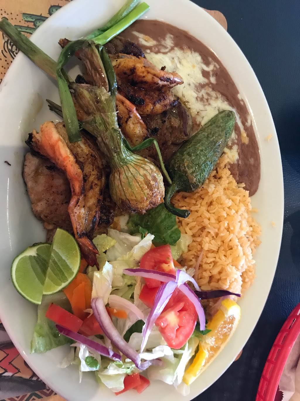 La Choza | restaurant | 15257 Gale Ave, City of Industry, CA 91745, USA | 6263334600 OR +1 626-333-4600