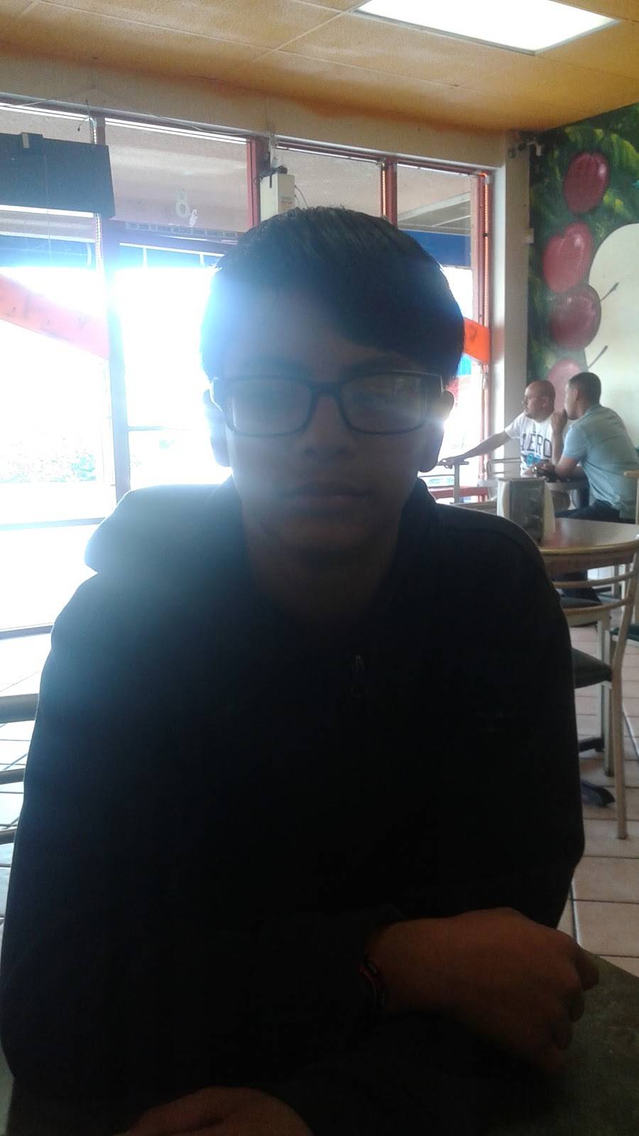 Tacos y tortas san bernardino | restaurant | 331 9th St # 7, San Bernardino, CA 92410, USA | 9098896930 OR +1 909-889-6930