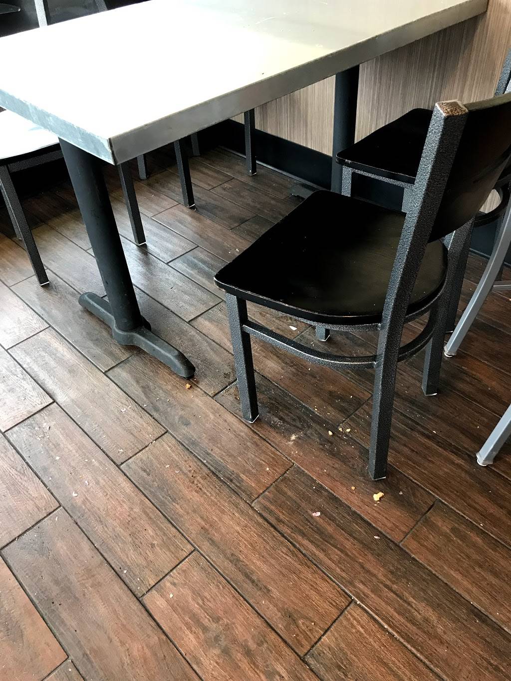 Pizza Hut | restaurant | 15 W Dundee Rd, Arlington Heights, IL 60004, USA | 8472532500 OR +1 847-253-2500