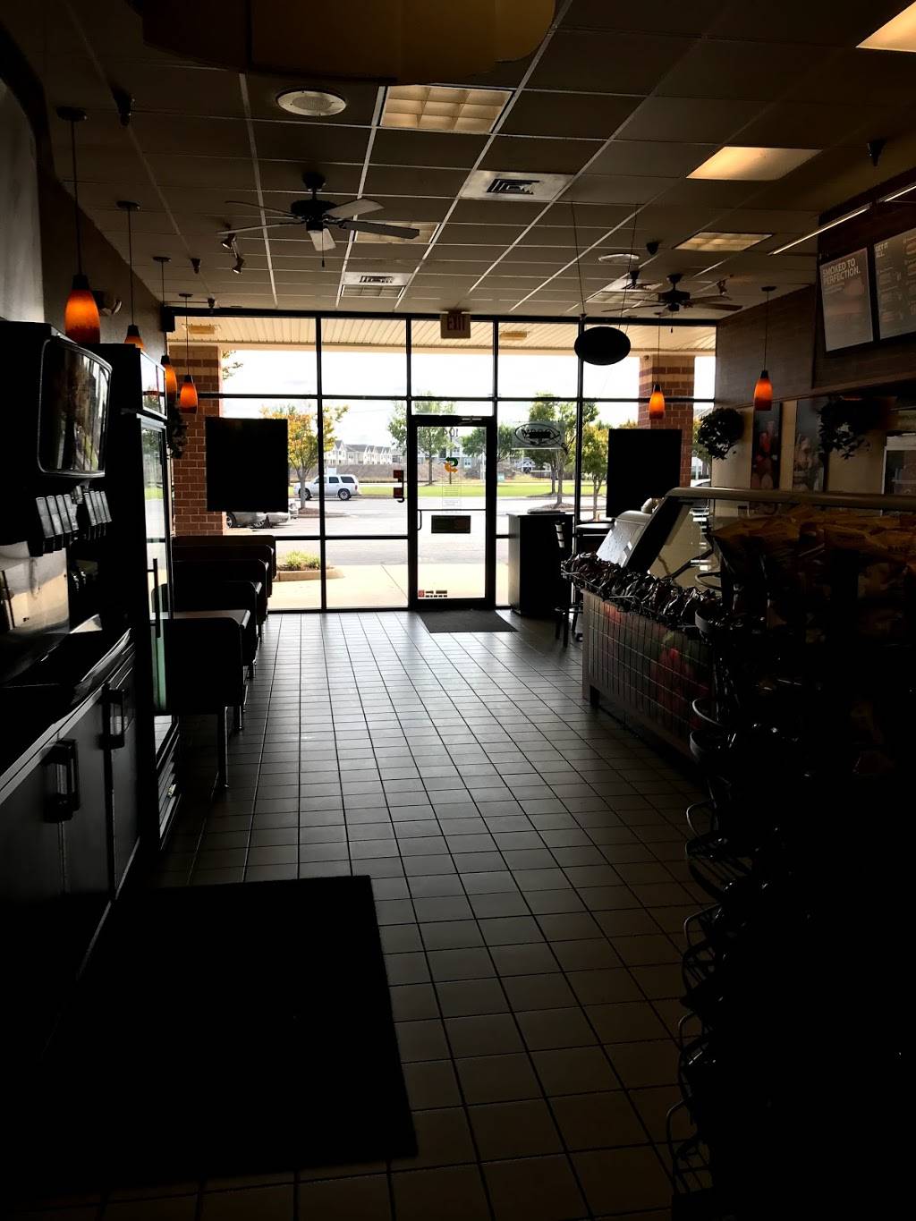 Subway | restaurant | 6550 Hampton Roads Pkwy, Suffolk, VA 23435, USA | 7574836355 OR +1 757-483-6355