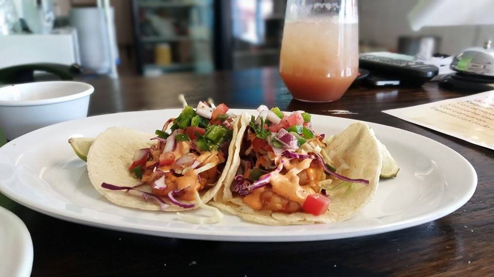 La Crudita | restaurant | 6259 Airport Rd Spc B, El Paso, TX 79925, USA | 9157300099 OR +1 915-730-0099