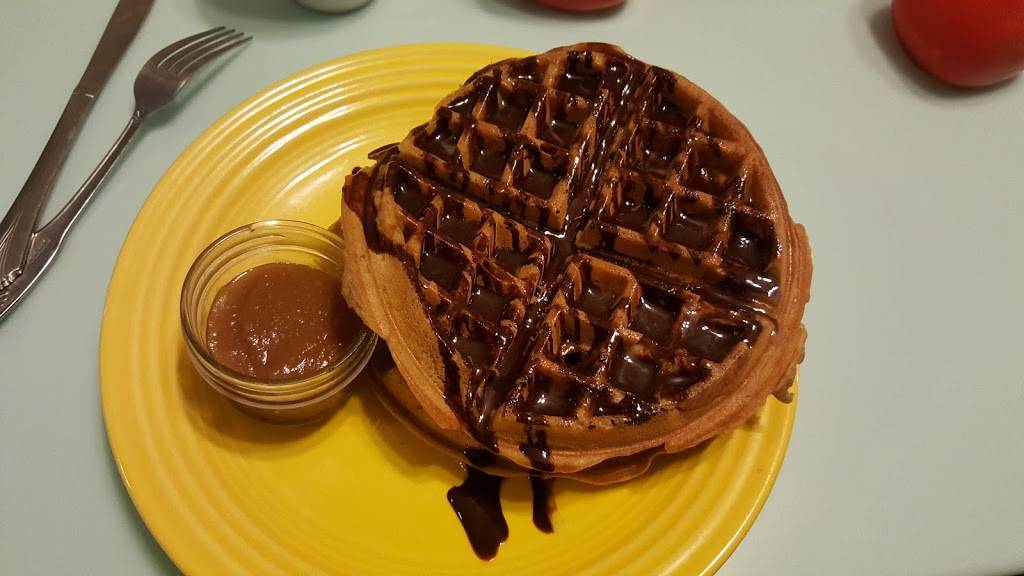 Sweeties Bakery & Cafe | cafe | 191 Bank St, New London, CT 06320, USA | 8604370130 OR +1 860-437-0130