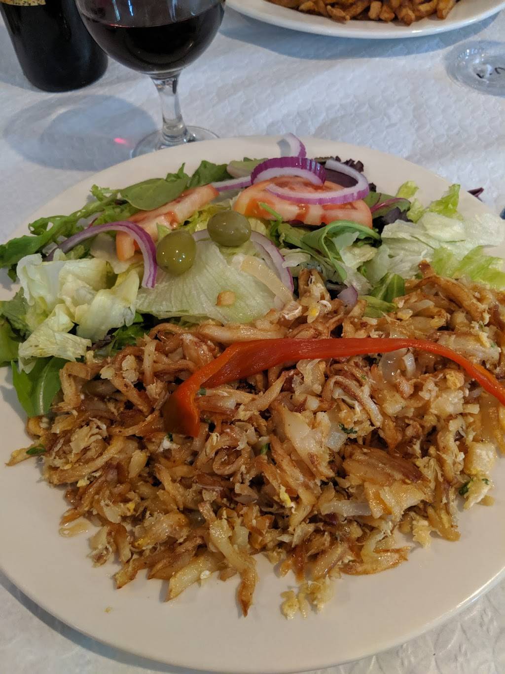 Bom Apetite | restaurant | 703 Belleville Ave, New Bedford, MA 02745, USA | 5089983135 OR +1 508-998-3135