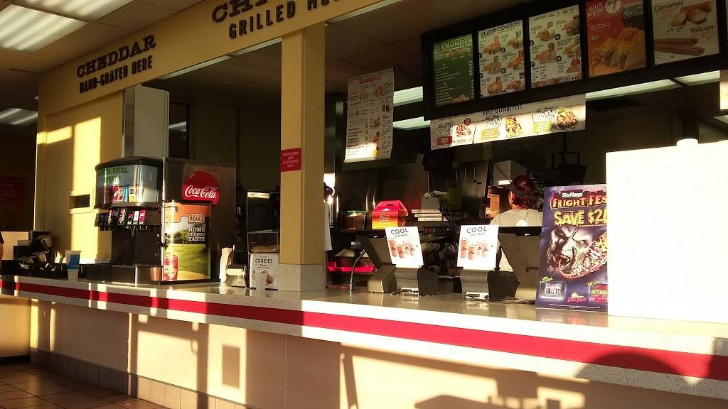 Del Taco | meal takeaway | 11879 Artesia Blvd, Artesia, CA 90701, USA | 5628653953 OR +1 562-865-3953