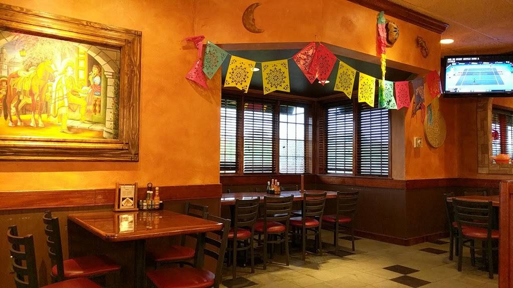 Las Palapas Mexican Restaurant | restaurant | 8 Bangor Mall Blvd, Bangor, ME 04401, USA | 2079473500 OR +1 207-947-3500