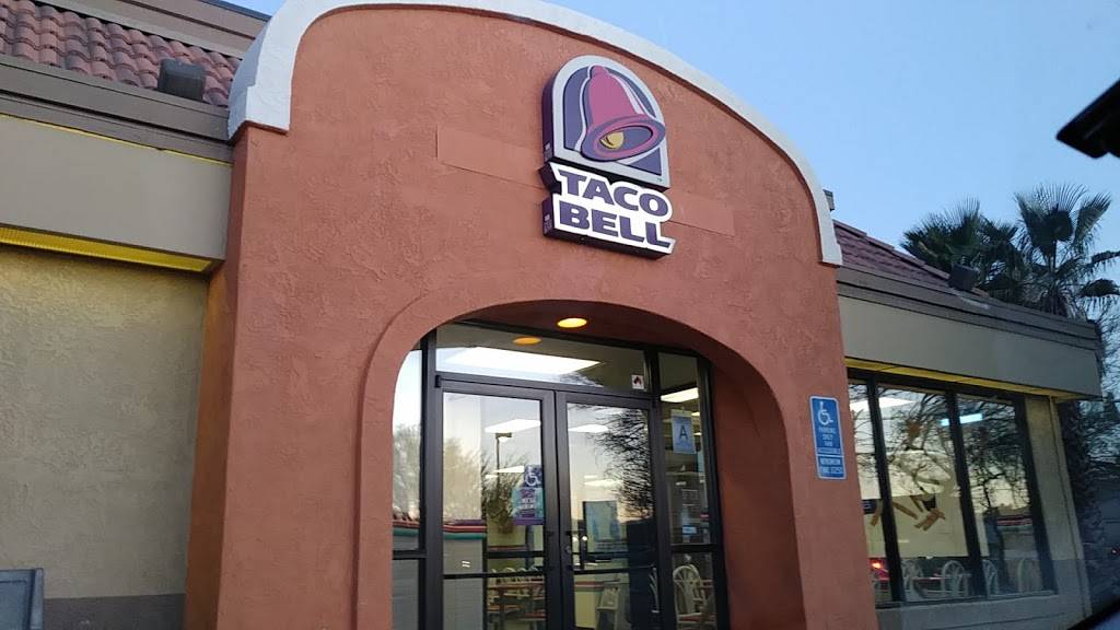 Taco Bell | meal takeaway | 17170 Main St, Hesperia, CA 92345, USA | 7609483399 OR +1 760-948-3399