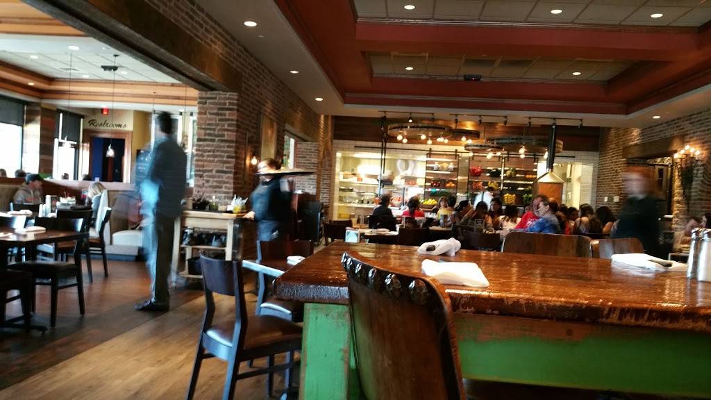 Uncle Julios Mexican | restaurant | 1831 Abriter Ct, Naperville, IL 60563, USA | 3314441300 OR +1 331-444-1300