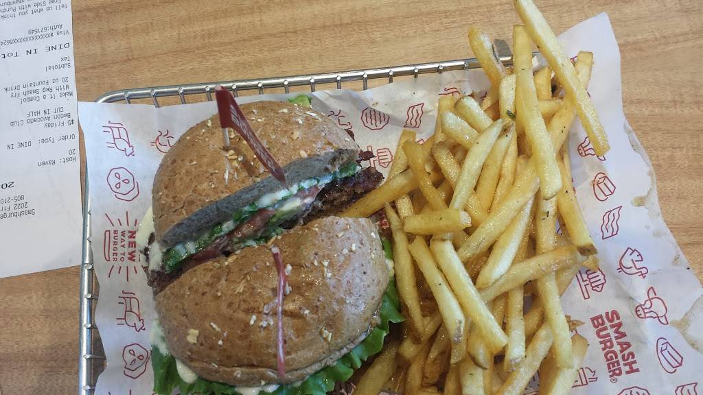 Smashburger | restaurant | 2022 First St, Simi Valley, CA 93065, USA | 8052103149 OR +1 805-210-3149