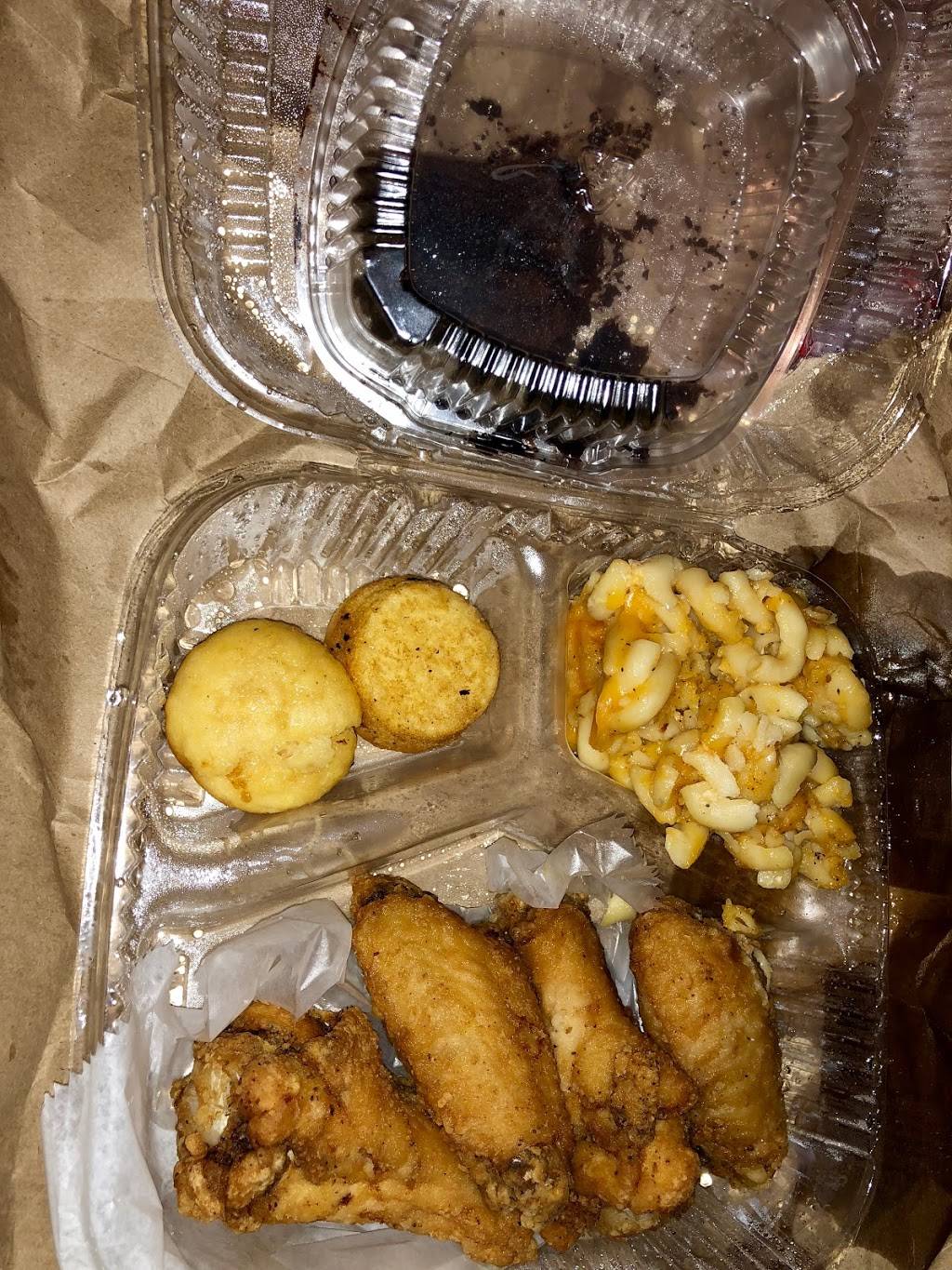 MP Fish Fry & Soul Food | restaurant | 2558 Grand Concourse, Bronx, NY 10458, USA | 7185625104 OR +1 718-562-5104