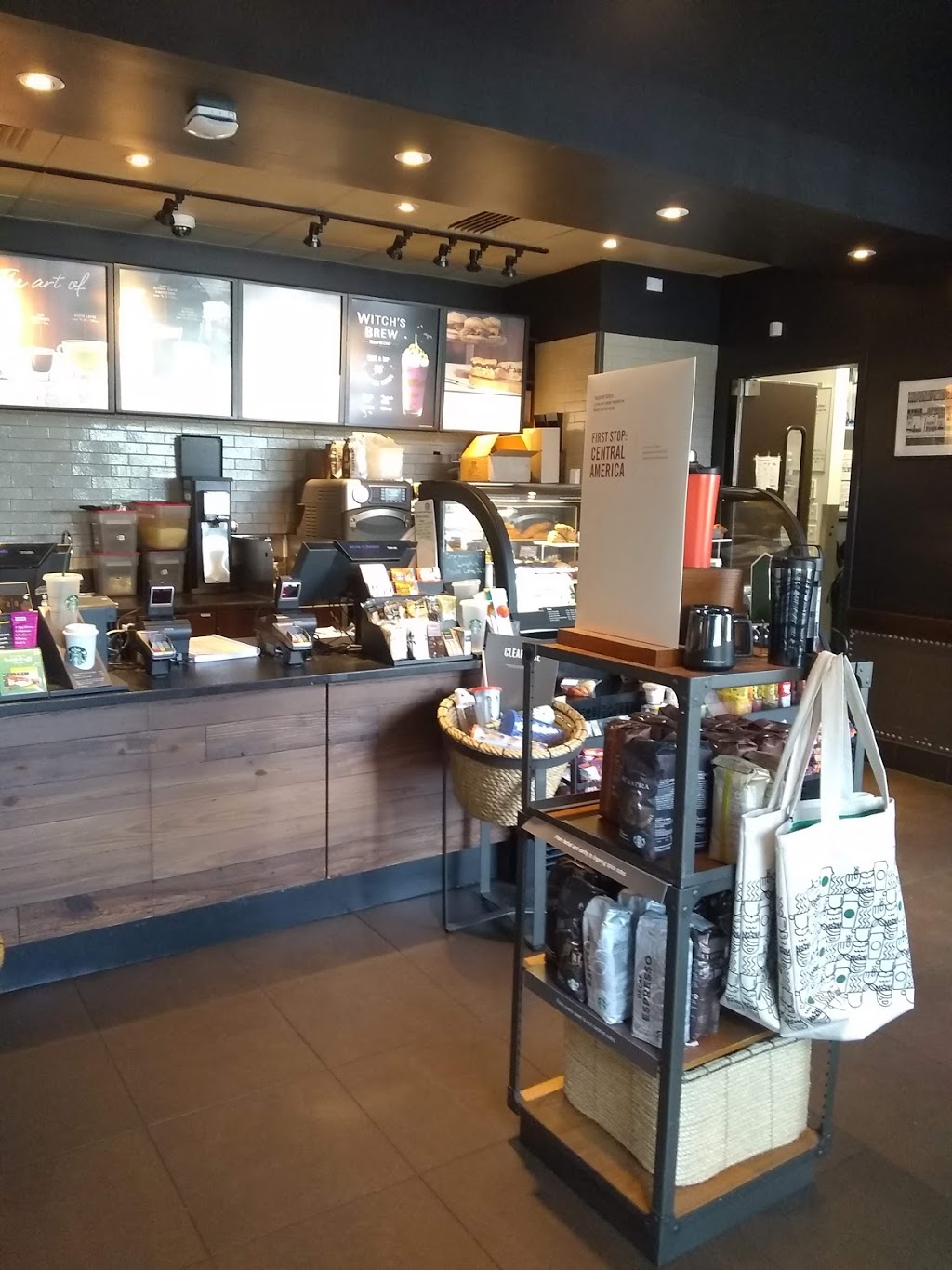 Starbucks | cafe | 10580 Forest Hill Blvd, Wellington, FL 33414, USA | 5617530788 OR +1 561-753-0788