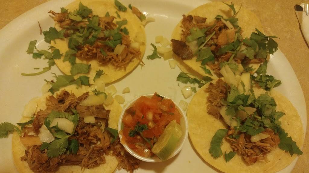 Rudys Tacos | restaurant | 1108 Avenue of the Cities, East Moline, IL 61244, USA | 3097922503 OR +1 309-792-2503