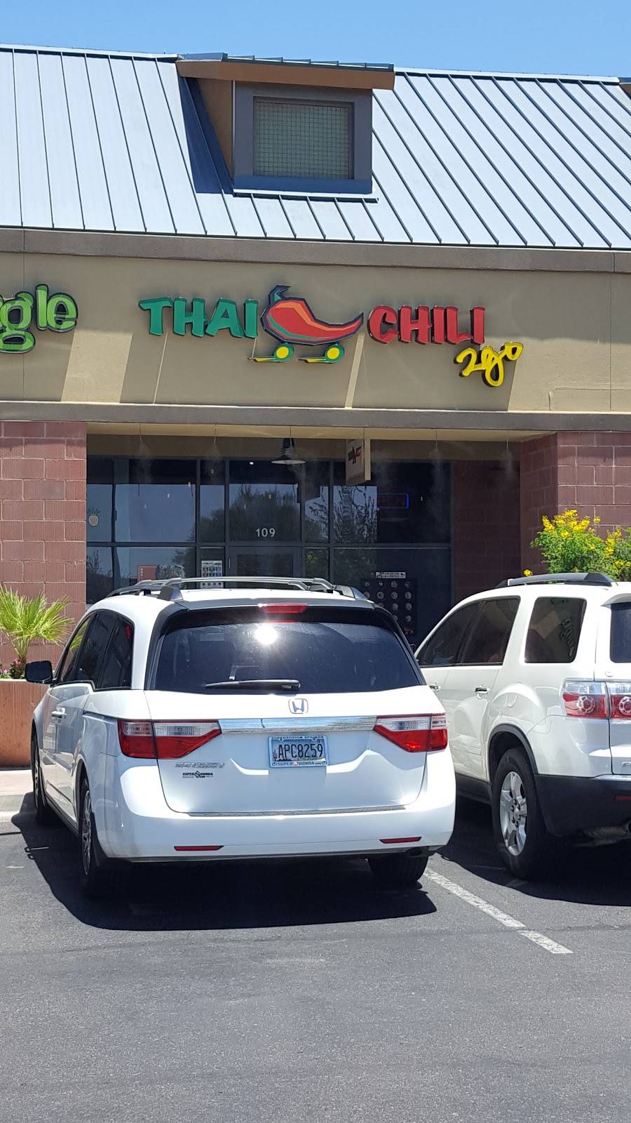 Thai Chili 2go | restaurant | 21202 S Ellsworth Loop #109, Queen Creek, AZ 85142, USA | 4805508041 OR +1 480-550-8041