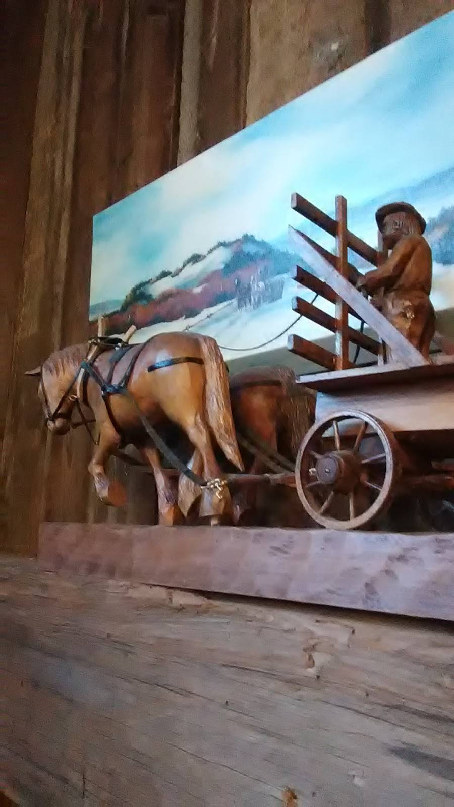 Brysons Bistro Du Bucheron | restaurant | 204 Rue Principale, Fort-Coulonge, QC J0X 1V0, Canada | 8196835635 OR +1 819-683-5635