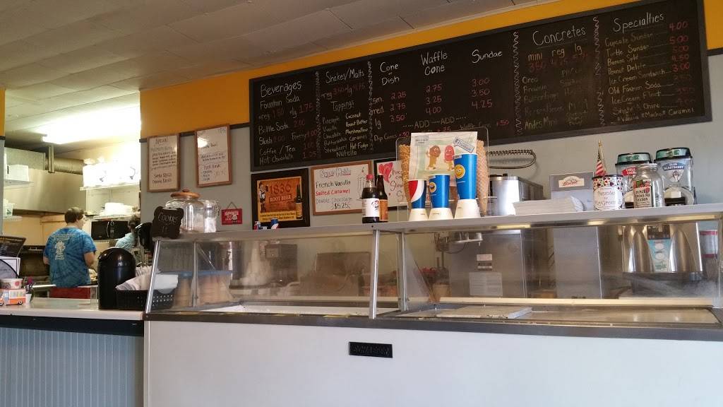 Downtown Deli & Custard Shoppe | restaurant | 216 E 1st St, Hermann, MO 65041, USA | 5734865002 OR +1 573-486-5002