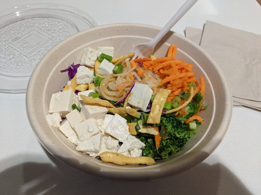 Freshii | restaurant | 6850 Airport Blvd W #5, Sacramento, CA 95837, USA | 9165680999 OR +1 916-568-0999