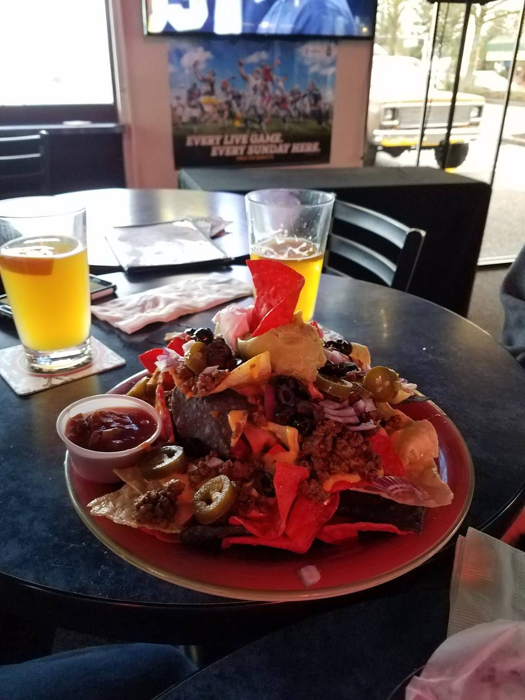 Out-A-Bounds Sports Bar | restaurant | 14415 SE Mill Plain Blvd, Vancouver, WA 98684, USA | 3602534789 OR +1 360-253-4789